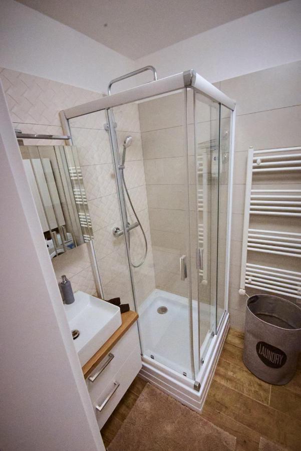 Starlight Silver Szeged - Exclusive Luaran gambar