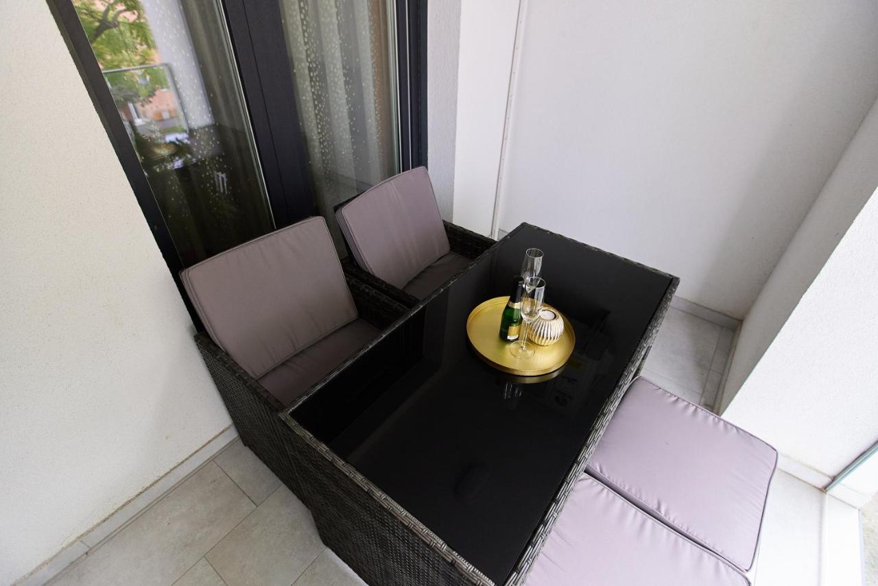 Starlight Silver Szeged - Exclusive Luaran gambar